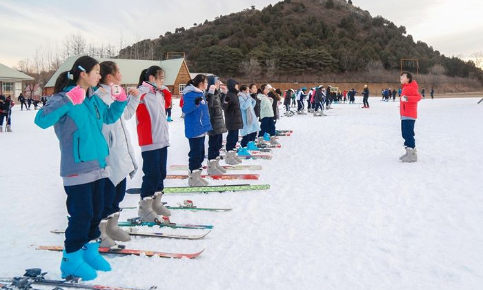 教育部:2020年遴选2000所冰雪运动特色学校