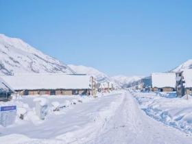 中国最北冰雪游乐园正式开园