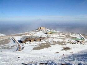 黑龙江：冰雪旅游“热腾腾” “冷资源”变成“热经济”
