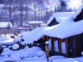 2021年元旦期间“冰雪游”“避寒游”受追捧
