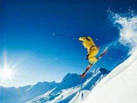 牙克石凤凰山滑雪场正式对外营业