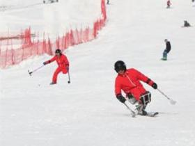 尽享冰雪游园乐