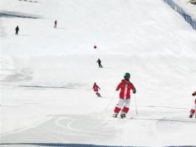单板u型场地、钢架雪车齐创历史，中国冰雪再迎突破