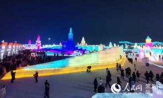 黑龙江：冰雪旅游“热腾腾” “冷资源”变成“热经济”